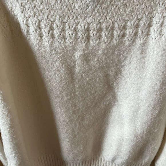 Anthropologie Women’s Ivory Wool Off-Shoulder Ruffle-Edge Sweater Size M - Picture 13 of 16